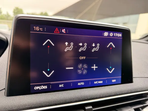 Peugeot 3008 1.6 BlueHDi GT Line 25