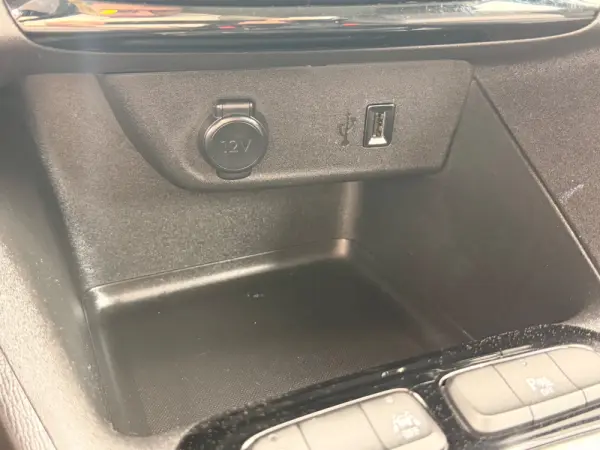 Opel Corsa 1.5 D Business Edition 31