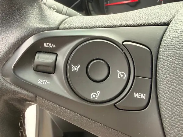 Opel Corsa 1.5 D Business Edition 22