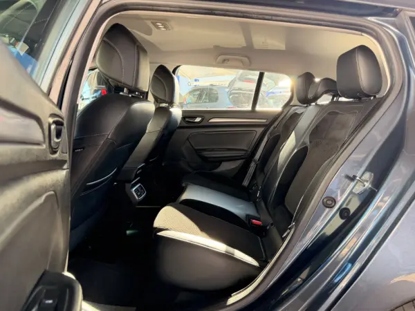 Renault Mégane Sport Tourer 1.5 Dci 43