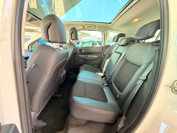 Peugeot 3008 1.6 BlueHDi Allure 43