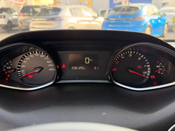 Peugeot 308 SW 1.6 BlueHDi Active 20