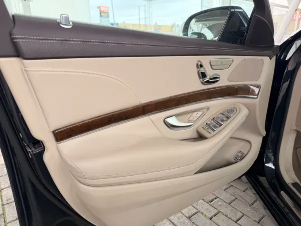 Mercedes-Benz S 300 25