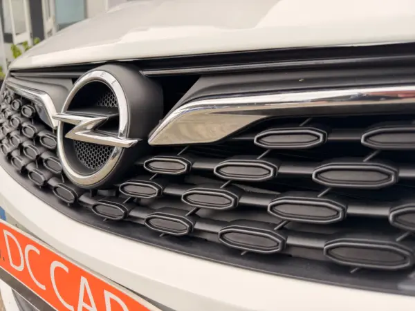 Opel Astra 1.5 D Business Edition S/S 4