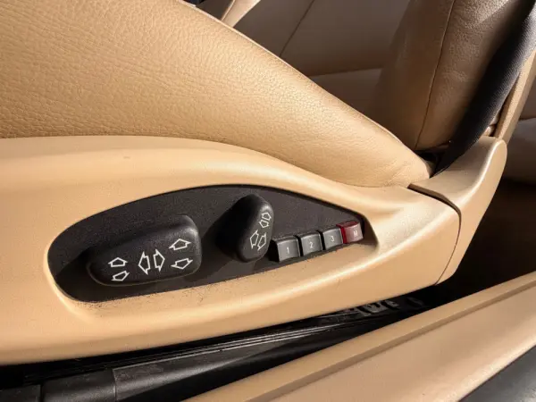 BMW 318 CI CABRIOLET 27