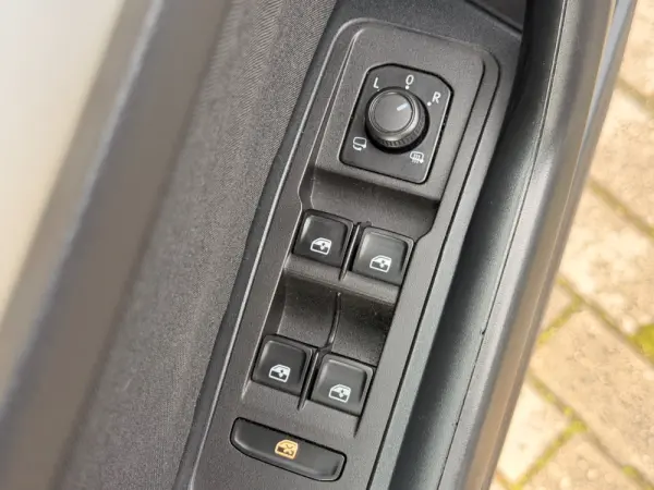 Volkswagen T-Roc LIFE 35