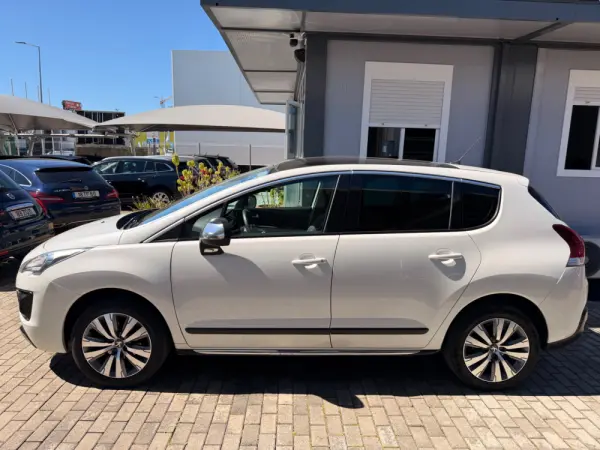 Peugeot 3008 1.6 BlueHDi Allure 5