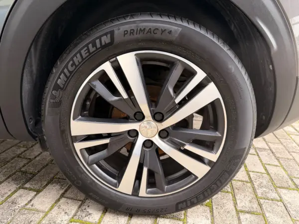 Peugeot 3008 1.6 BlueHDi GT Line 12