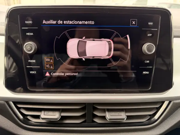 Volkswagen T-Roc LIFE 28