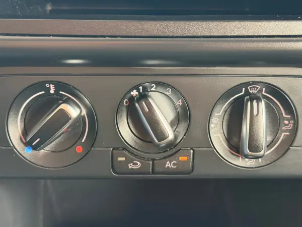 Volkswagen Polo 1.2 TDi Street 26