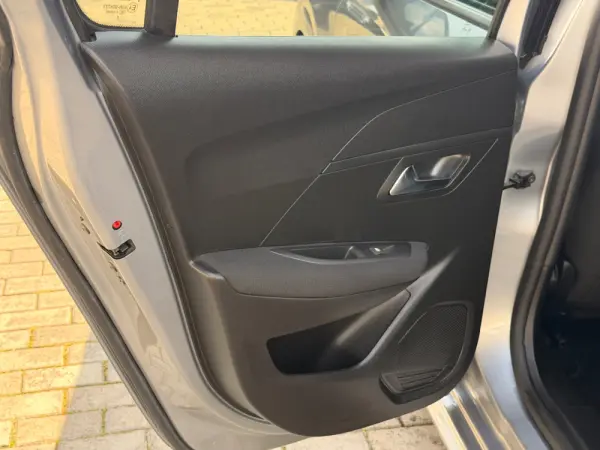 Peugeot 208 1.5 BlueHDi Active Pack 38