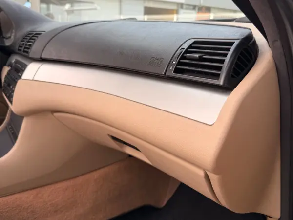 BMW 318 CI CABRIOLET 30