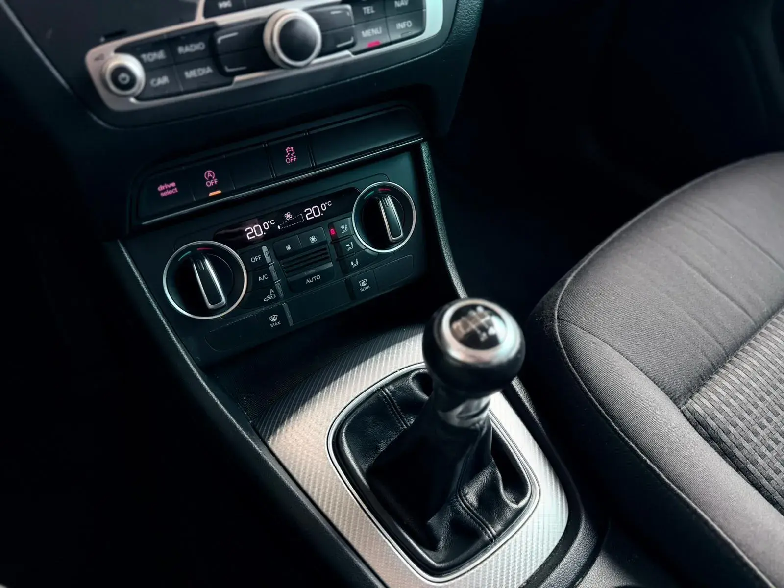 Audi Q3 2.0 TDI Sport 14