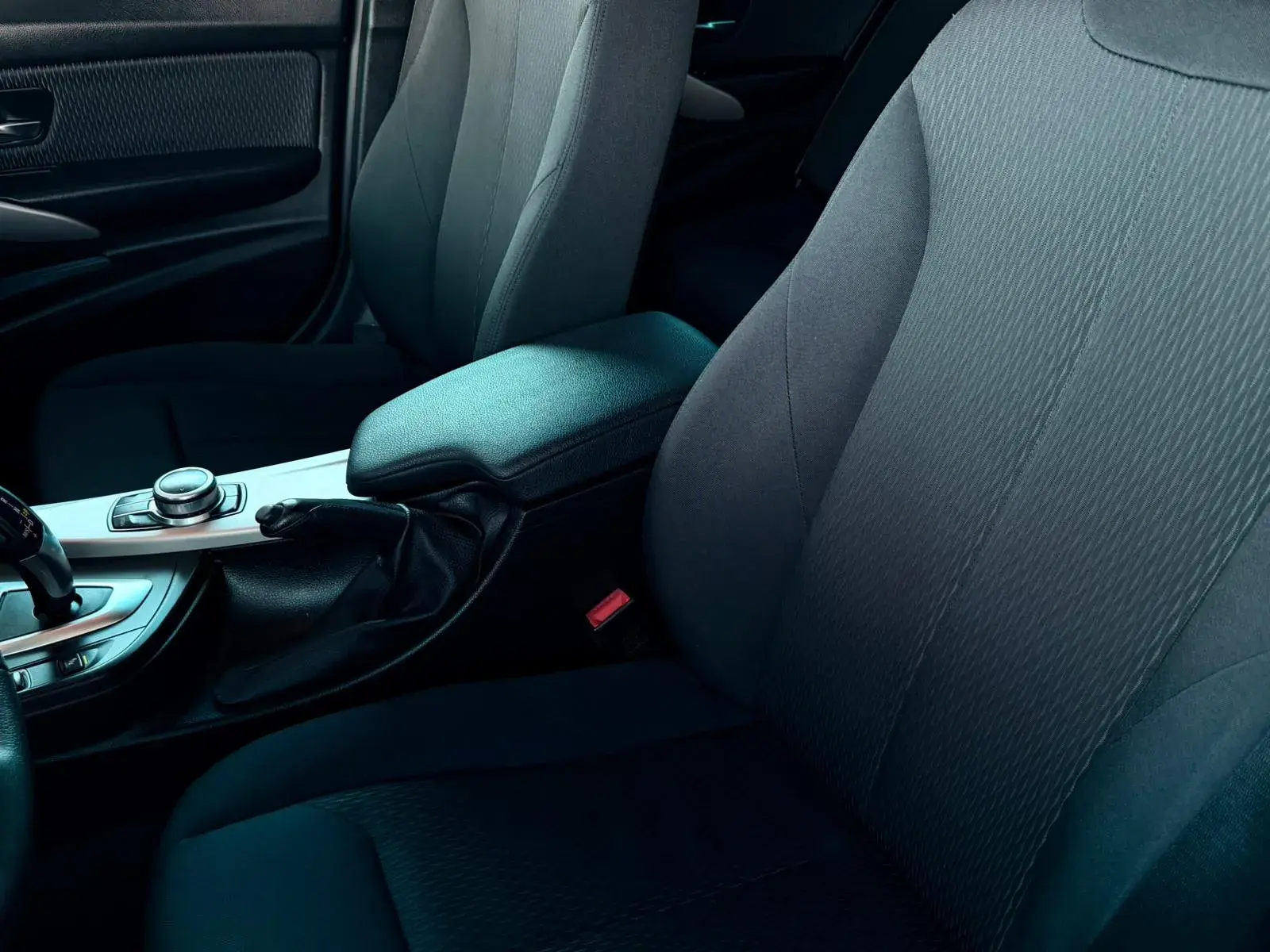 BMW 320 d Auto Line Sport 5