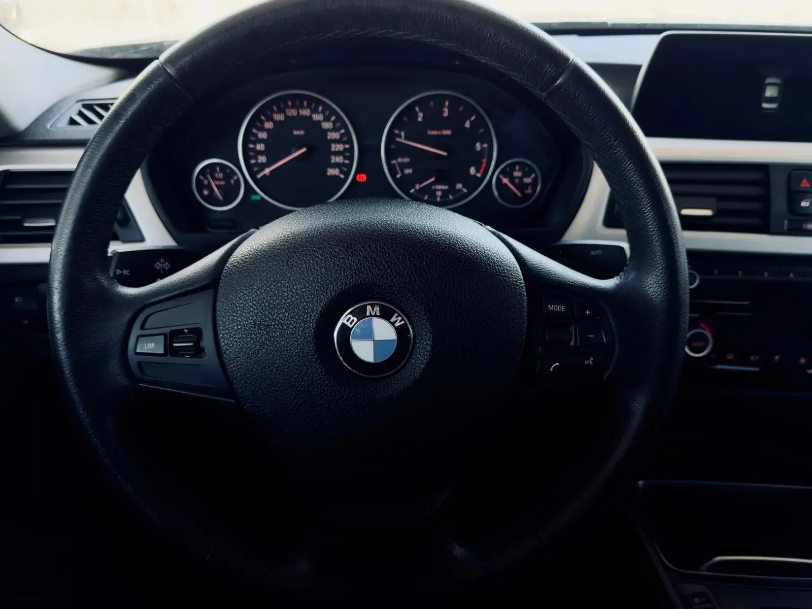 BMW 320 d Auto Line Sport 7