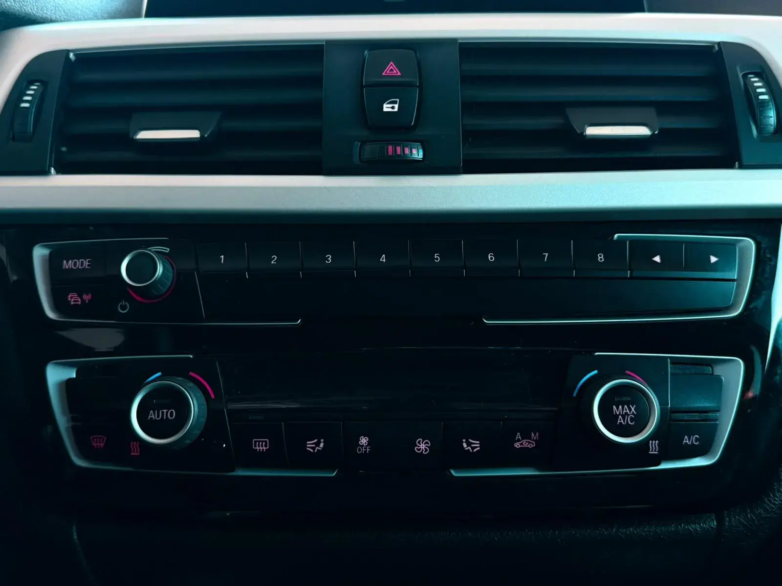 BMW 320 d Auto Line Sport 18