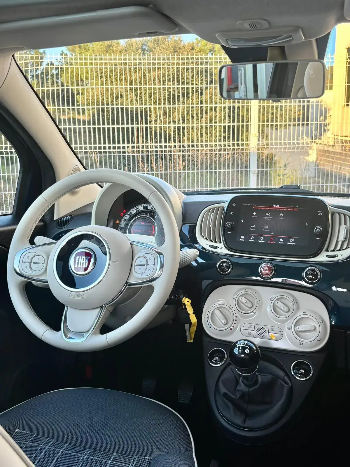 Fiat 500 1.2 Lounge 10