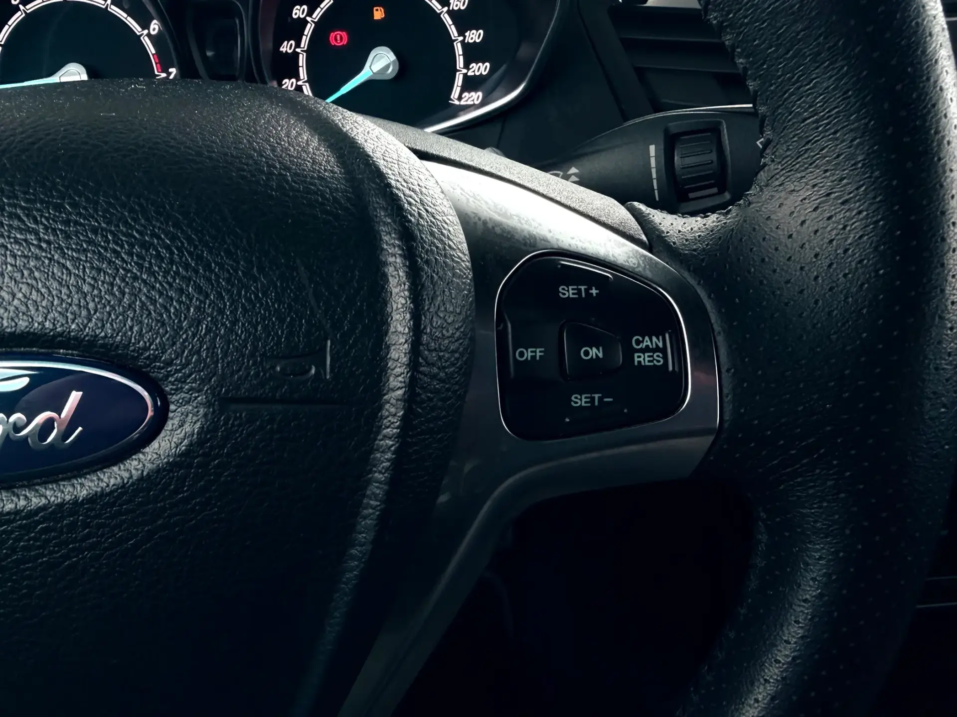 Ford Fiesta 1.0 T EcoBoost STLine 8