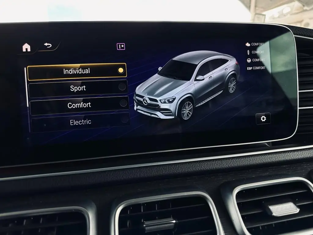 Mercedes-Benz GLE 350 de 4Matic 19