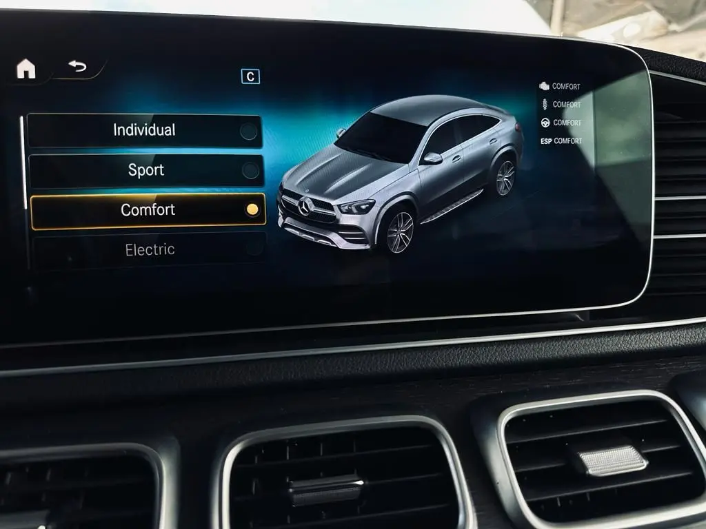 Mercedes-Benz GLE 350 de 4Matic 21