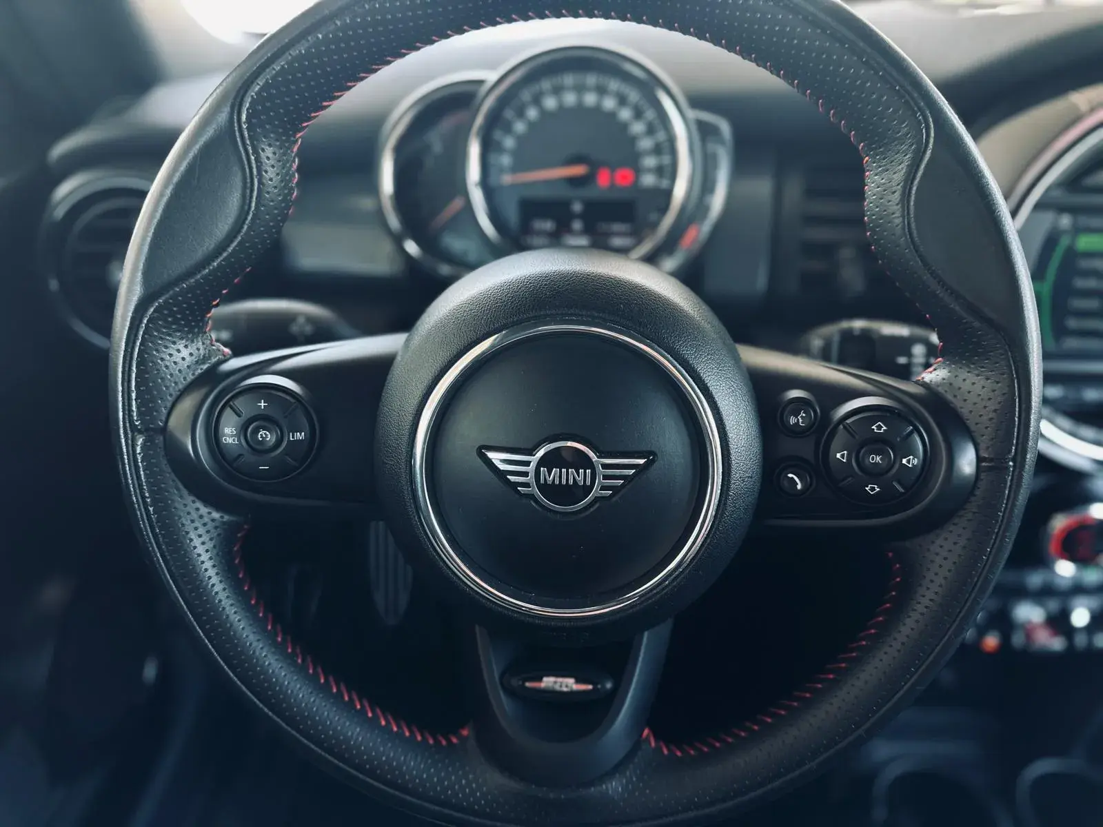 MINI 3 Portas Cooper Sport Edition 9