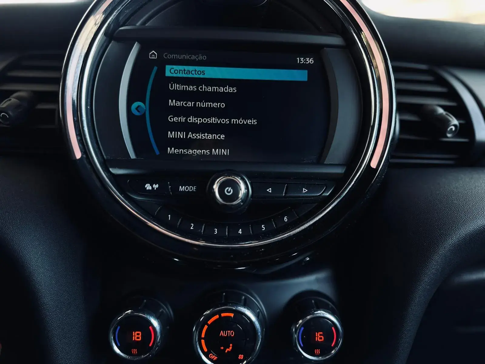 MINI 3 Portas Cooper Sport Edition 14