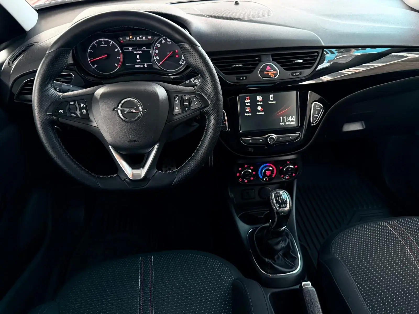 Opel Corsa 1.0 T GT 3