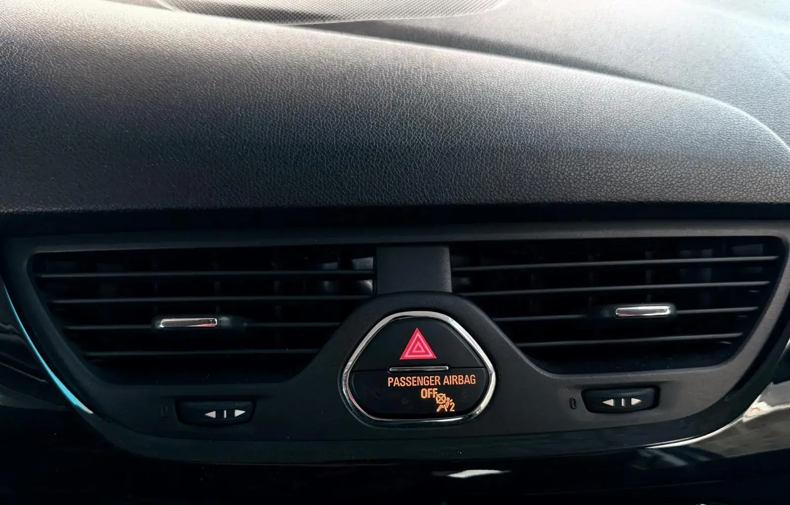 Opel Corsa 1.0 T GT 12