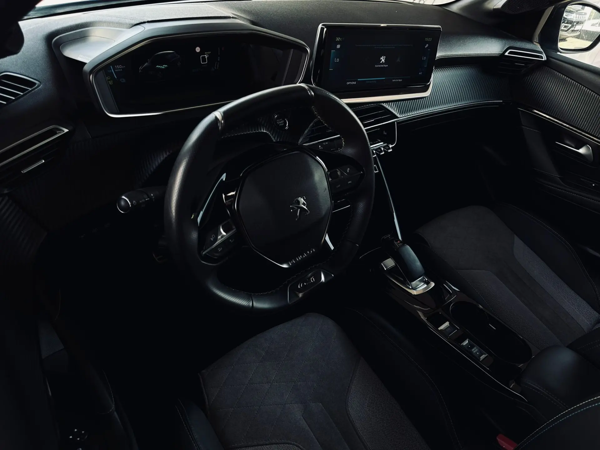 Peugeot e-208 50 kWh GT 6