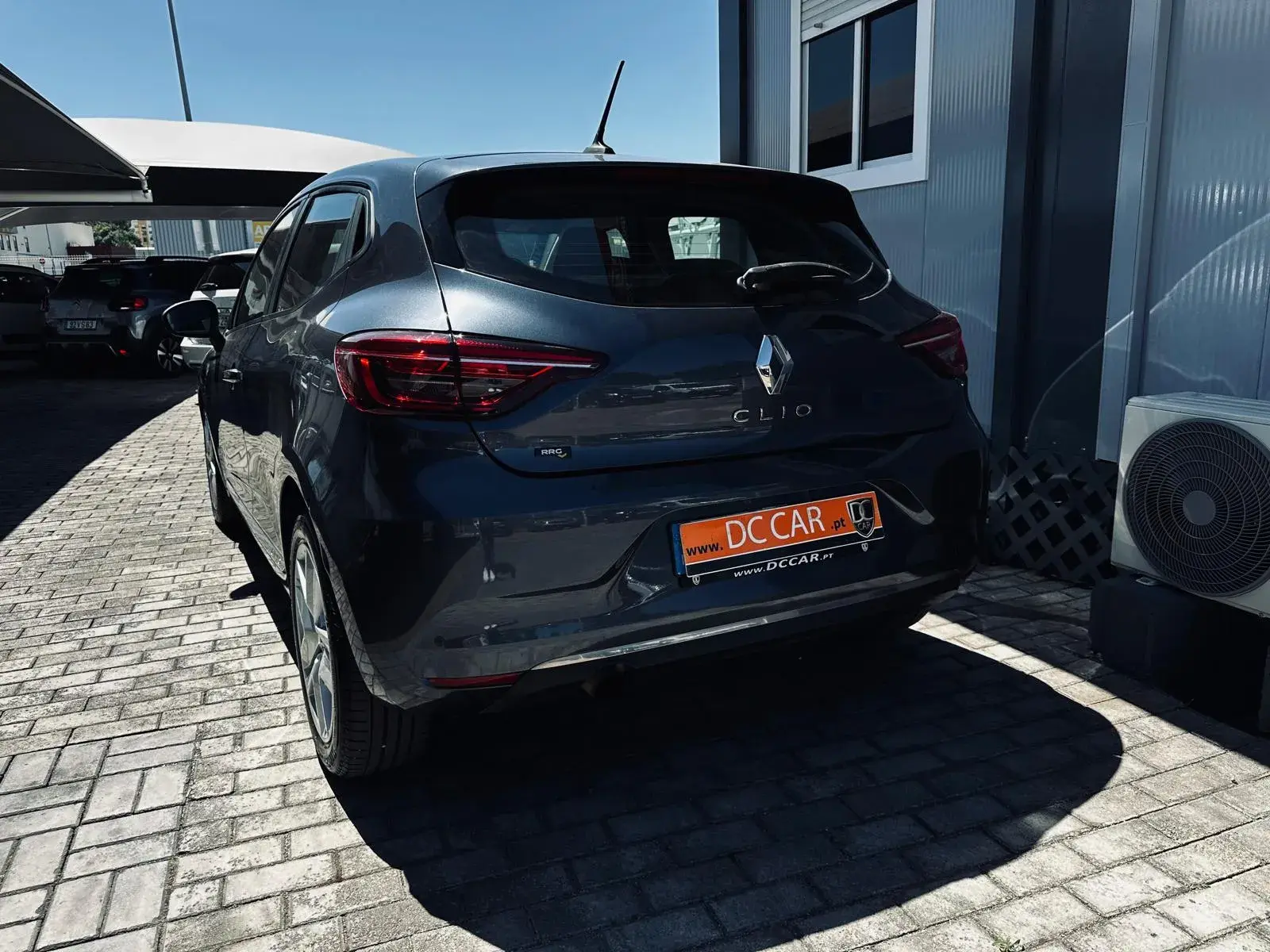 Renault Clio 1.0 TCe Exclusive 3