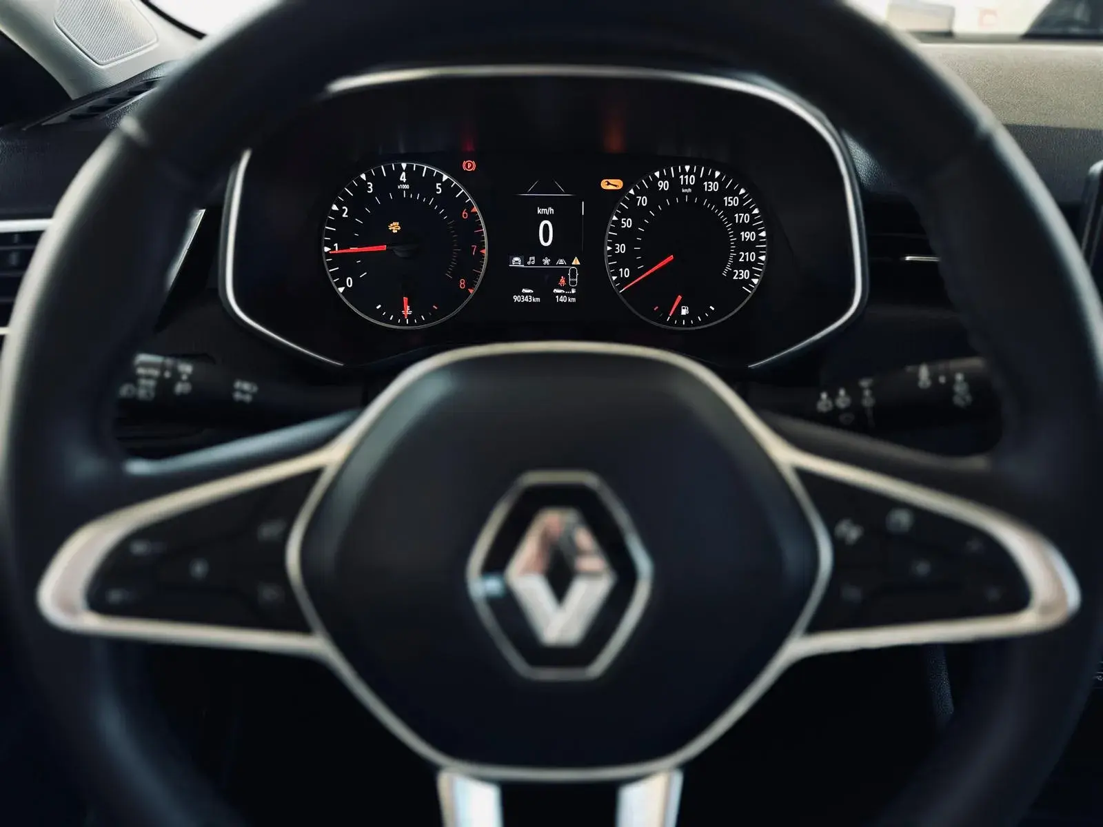 Renault Clio 1.0 TCe Exclusive 6