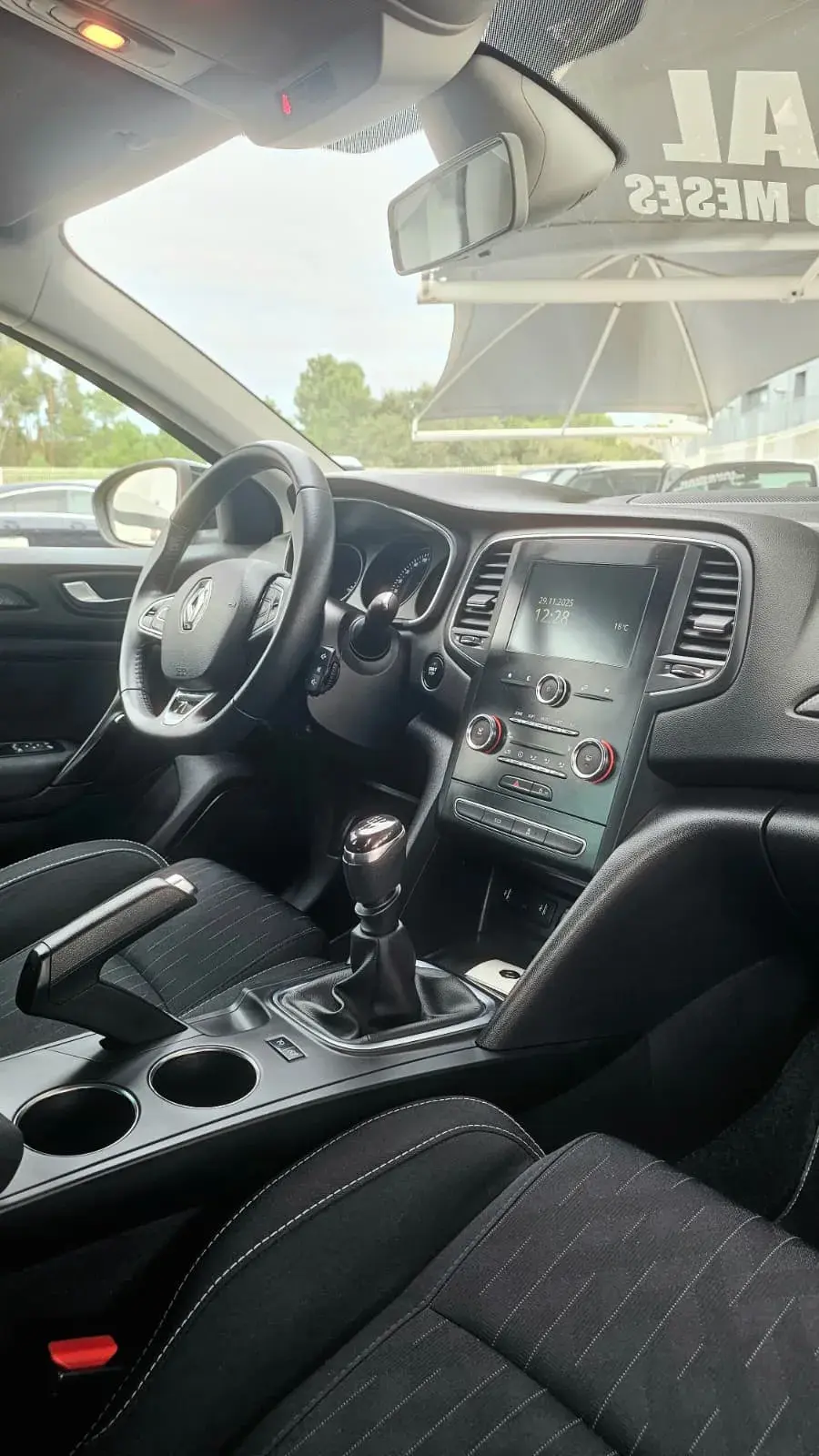 Renault Mégane Sport Tourer 1.5 Blue dCi Limited 24