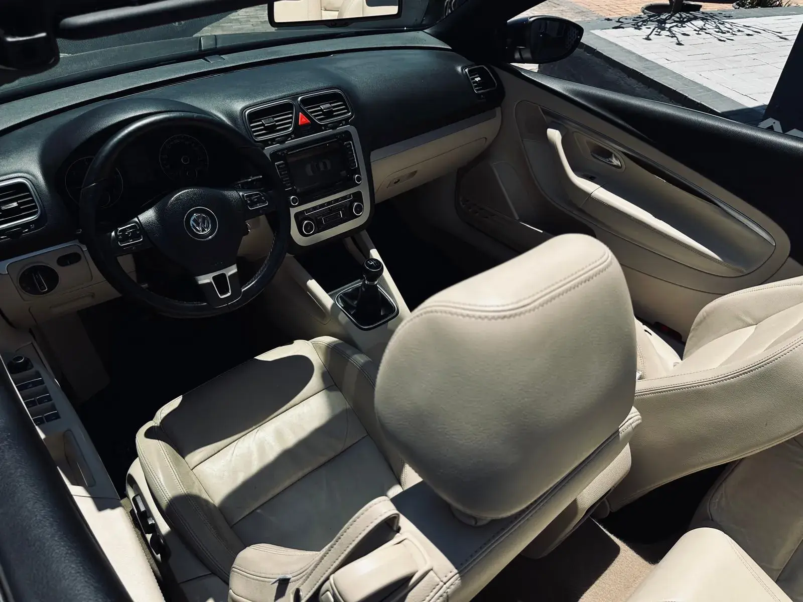 Volkswagen EOS 2.0 TDi BlueMotion 5