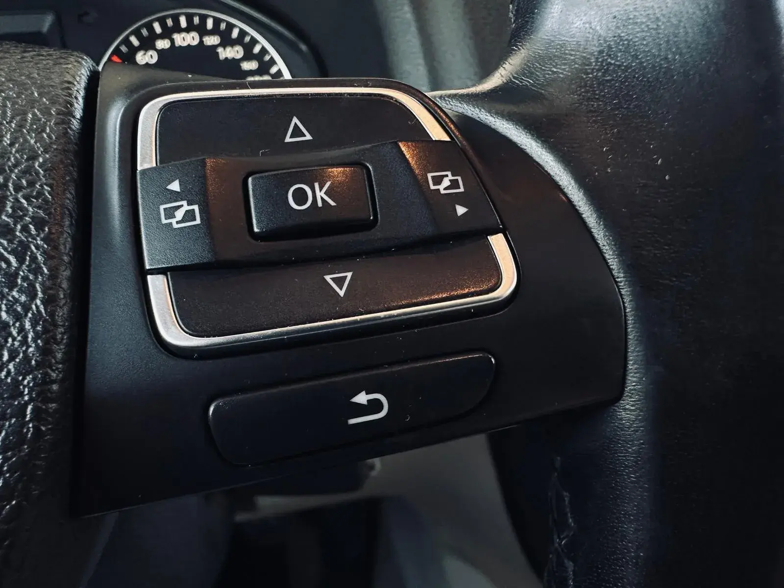 Volkswagen EOS 2.0 TDi BlueMotion 9