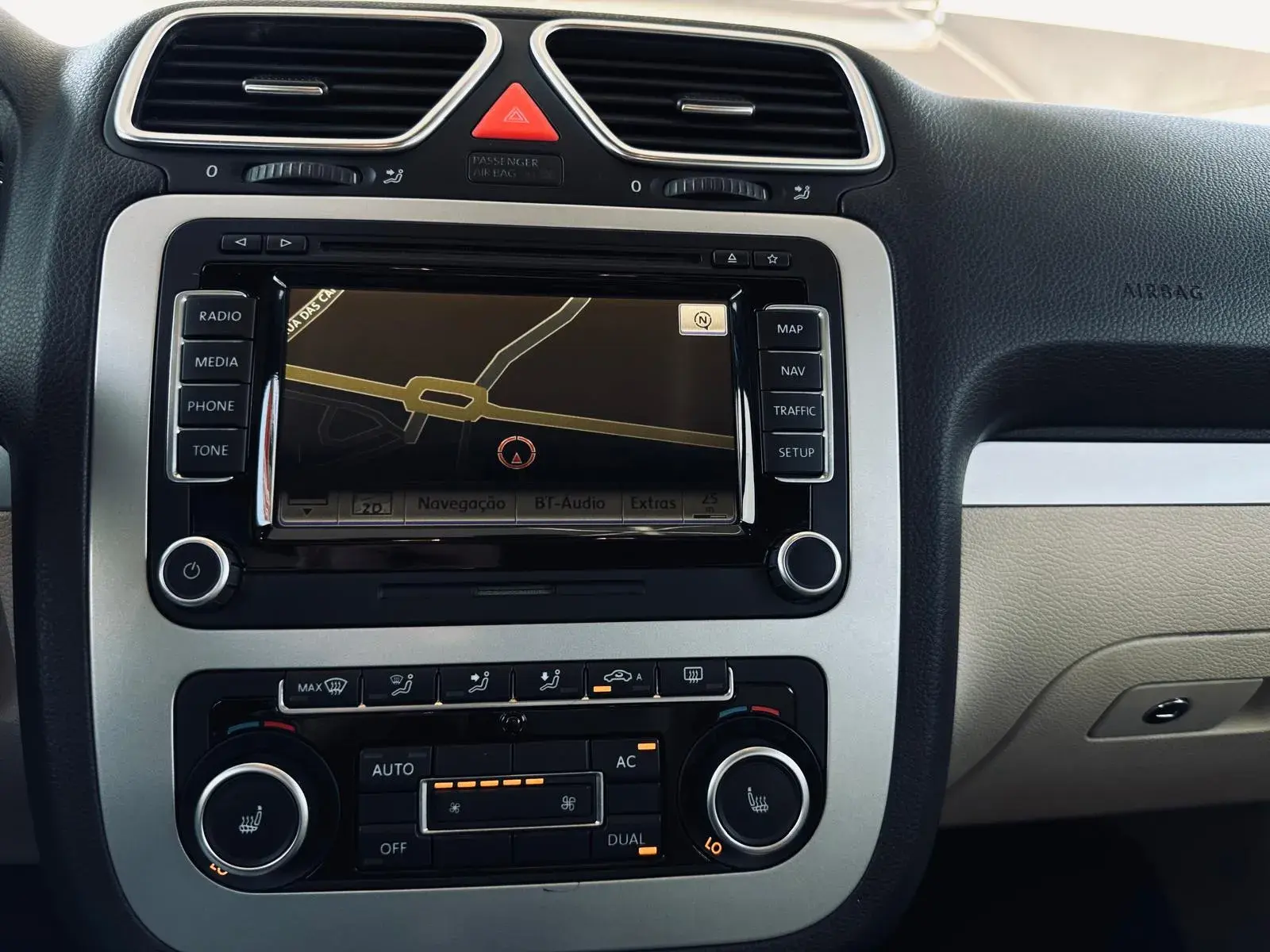 Volkswagen EOS 2.0 TDi BlueMotion 15