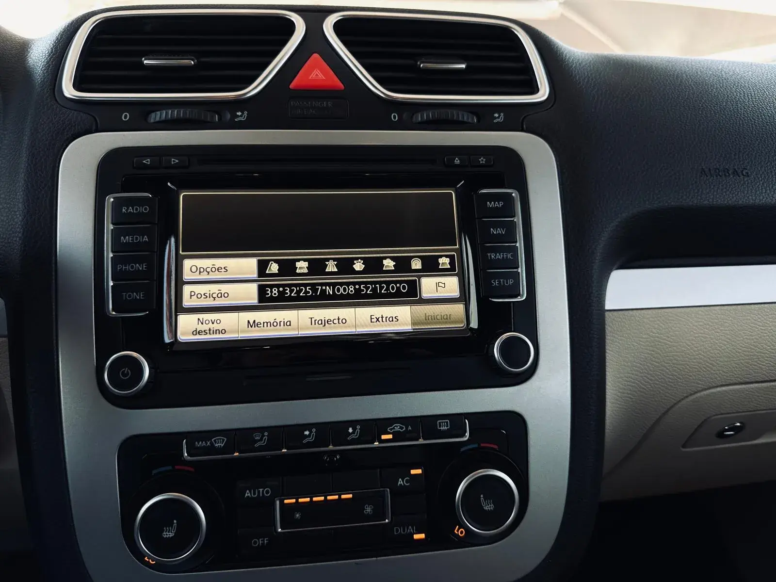 Volkswagen EOS 2.0 TDi BlueMotion 18