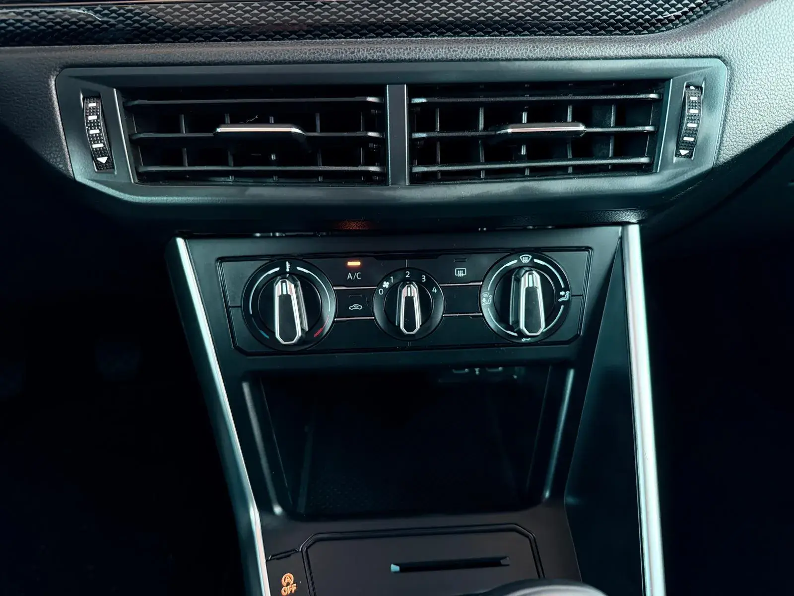 Volkswagen Polo 1.0 TSI Life 18