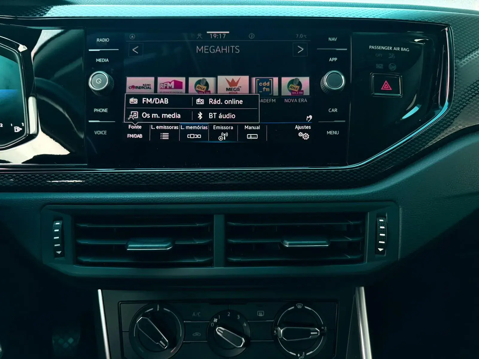 Volkswagen Polo 1.0 TSI Life 11