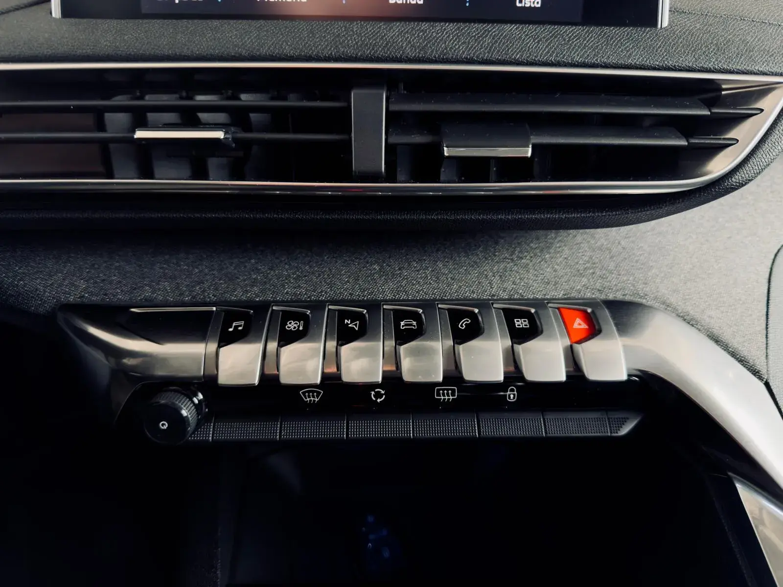 Peugeot 5008 1.6 BlueHDi Allure 9