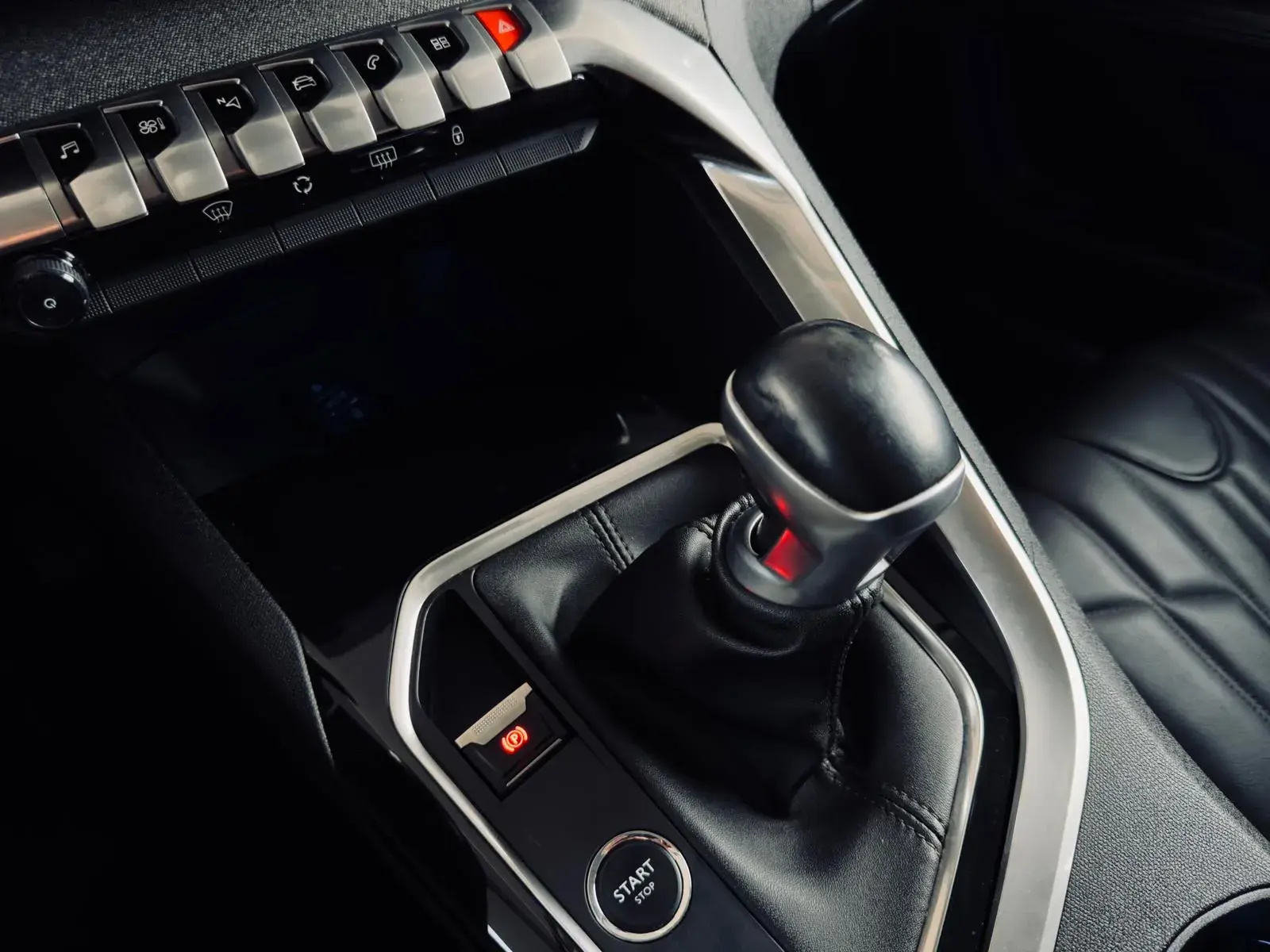 Peugeot 5008 1.6 BlueHDi Allure 10