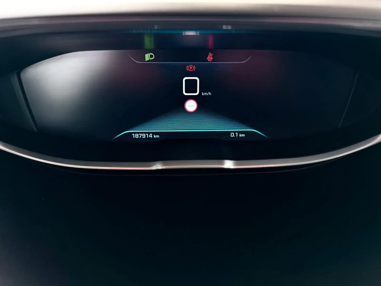 Peugeot 5008 1.6 BlueHDi Allure 12