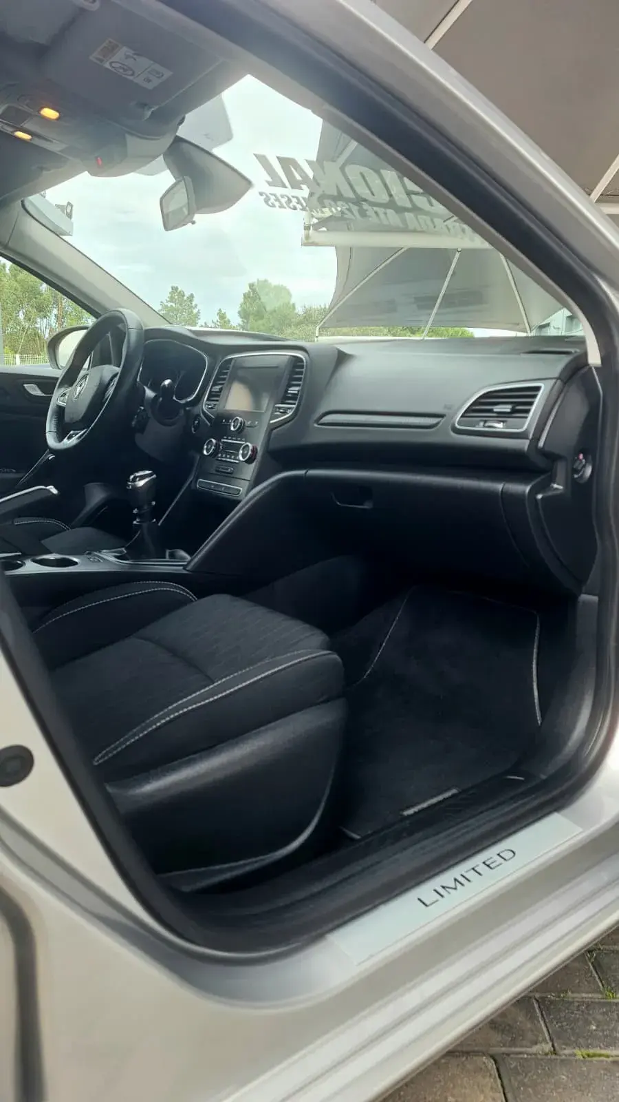 Renault Mégane Sport Tourer 1.5 Blue dCi Limited 25