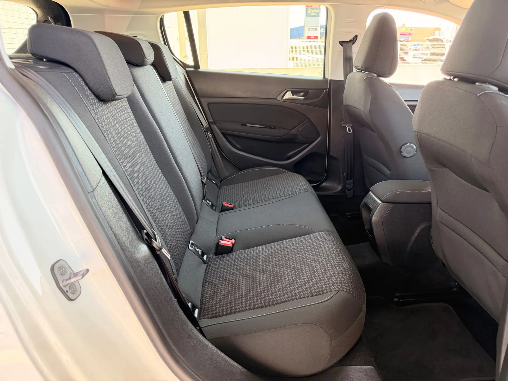 Peugeot 308 BlueHDI Active 46