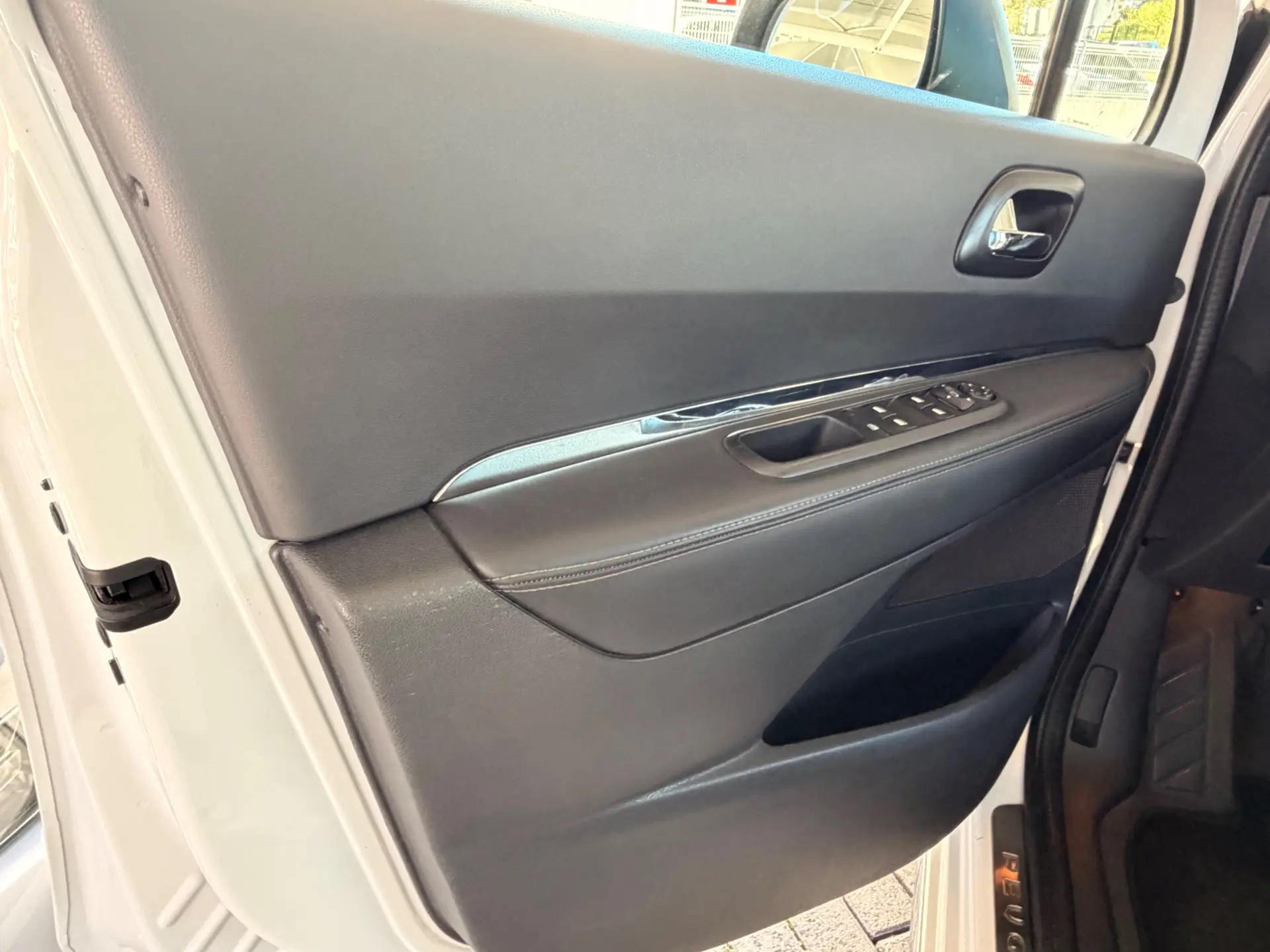 Peugeot 3008 1.6 BlueHDi Allure 34