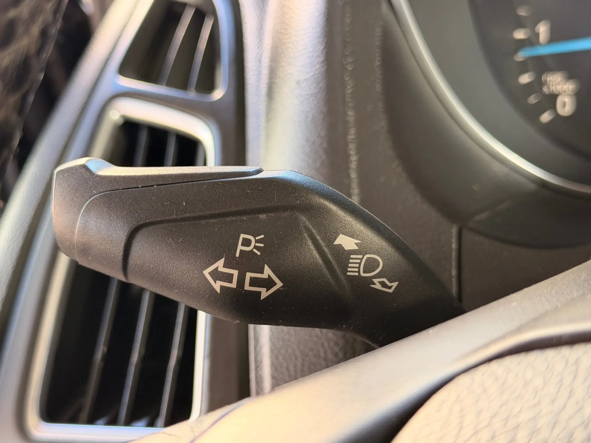 Ford Focus SW 1.5 TDCi EcoBlue Connected 20