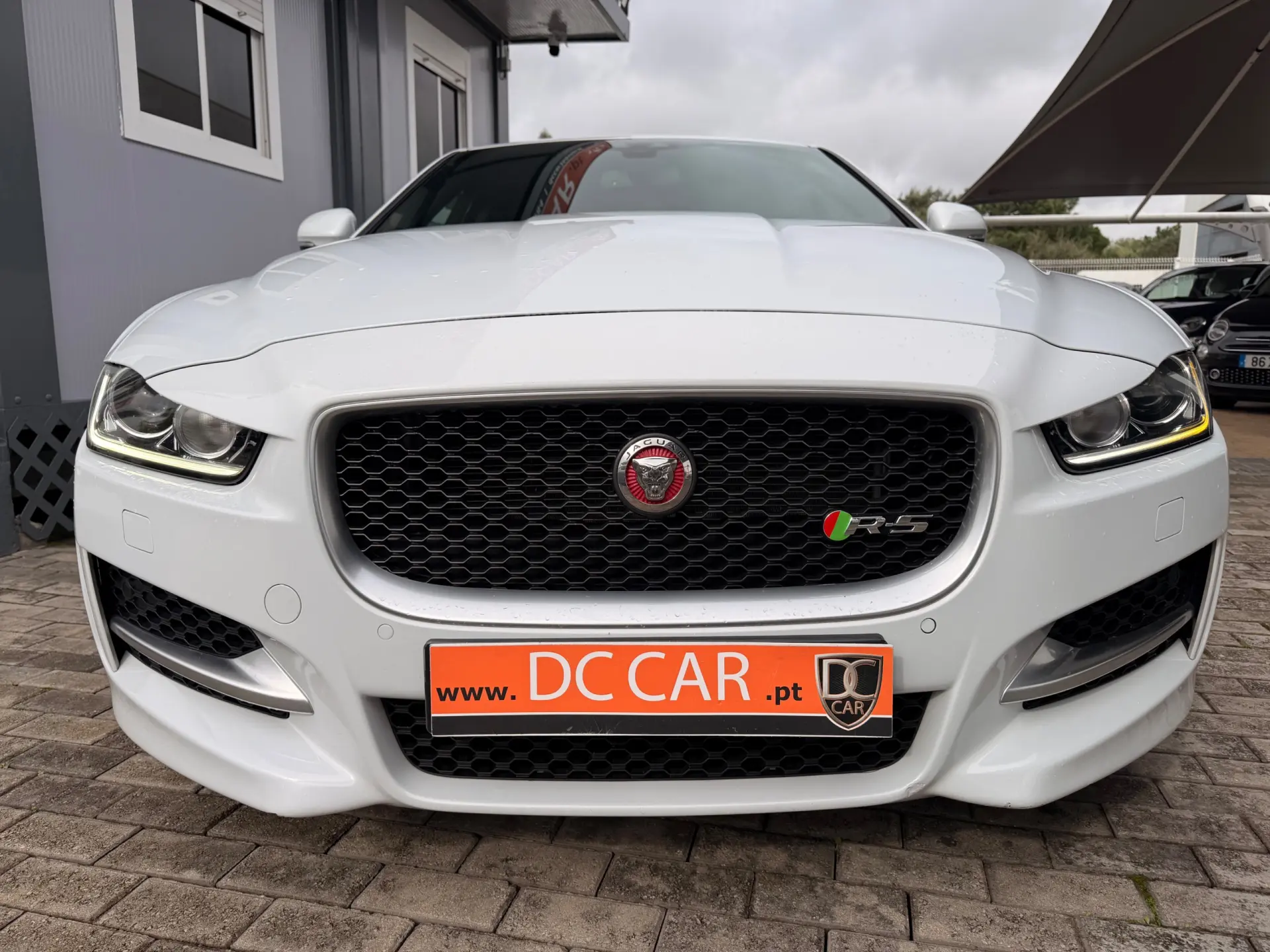 Jaguar XE 2.0 D 3