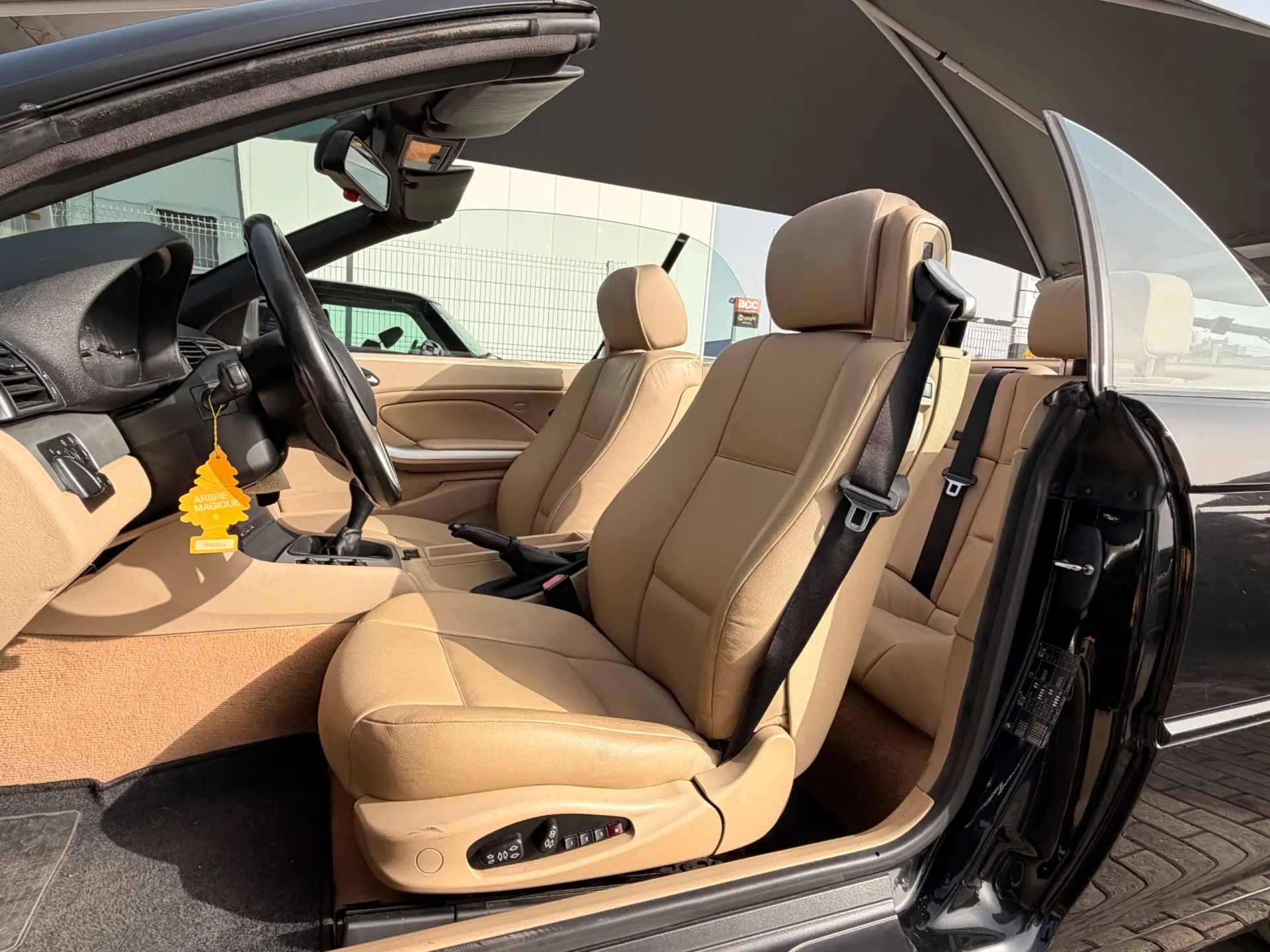 BMW 318 CI CABRIOLET 25