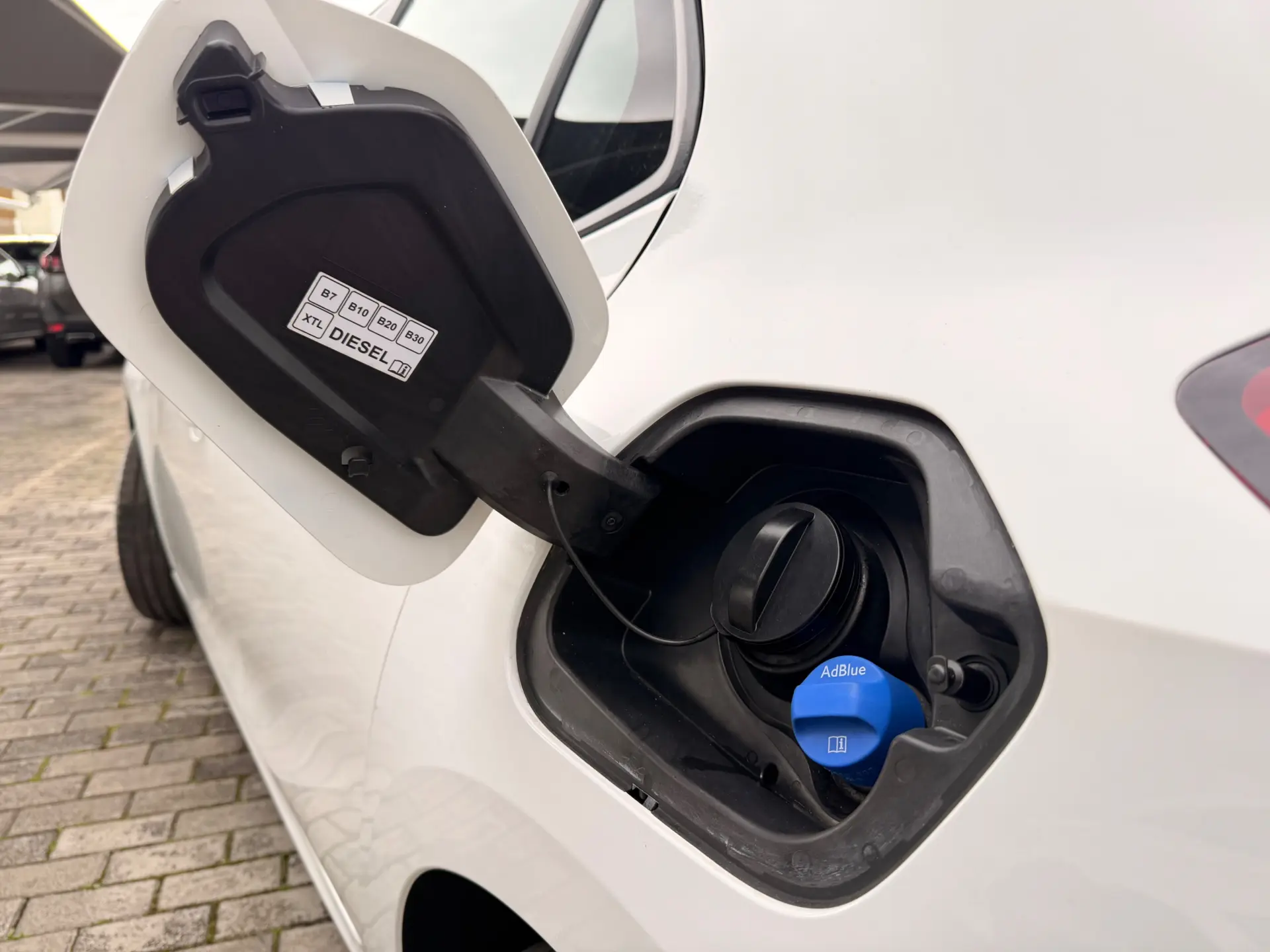 Opel Corsa 1.5 D Business Edition 15