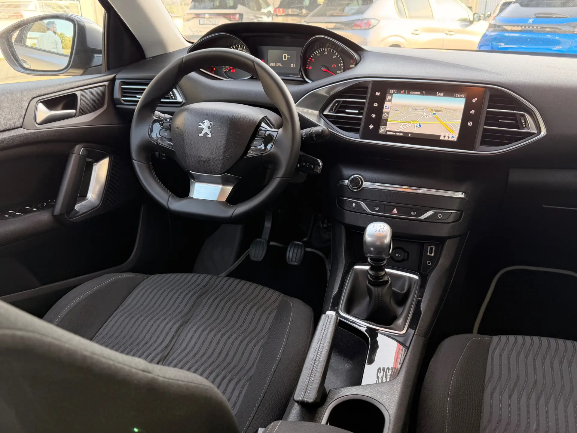 Peugeot 308 SW 1.6 BlueHDi Active 14