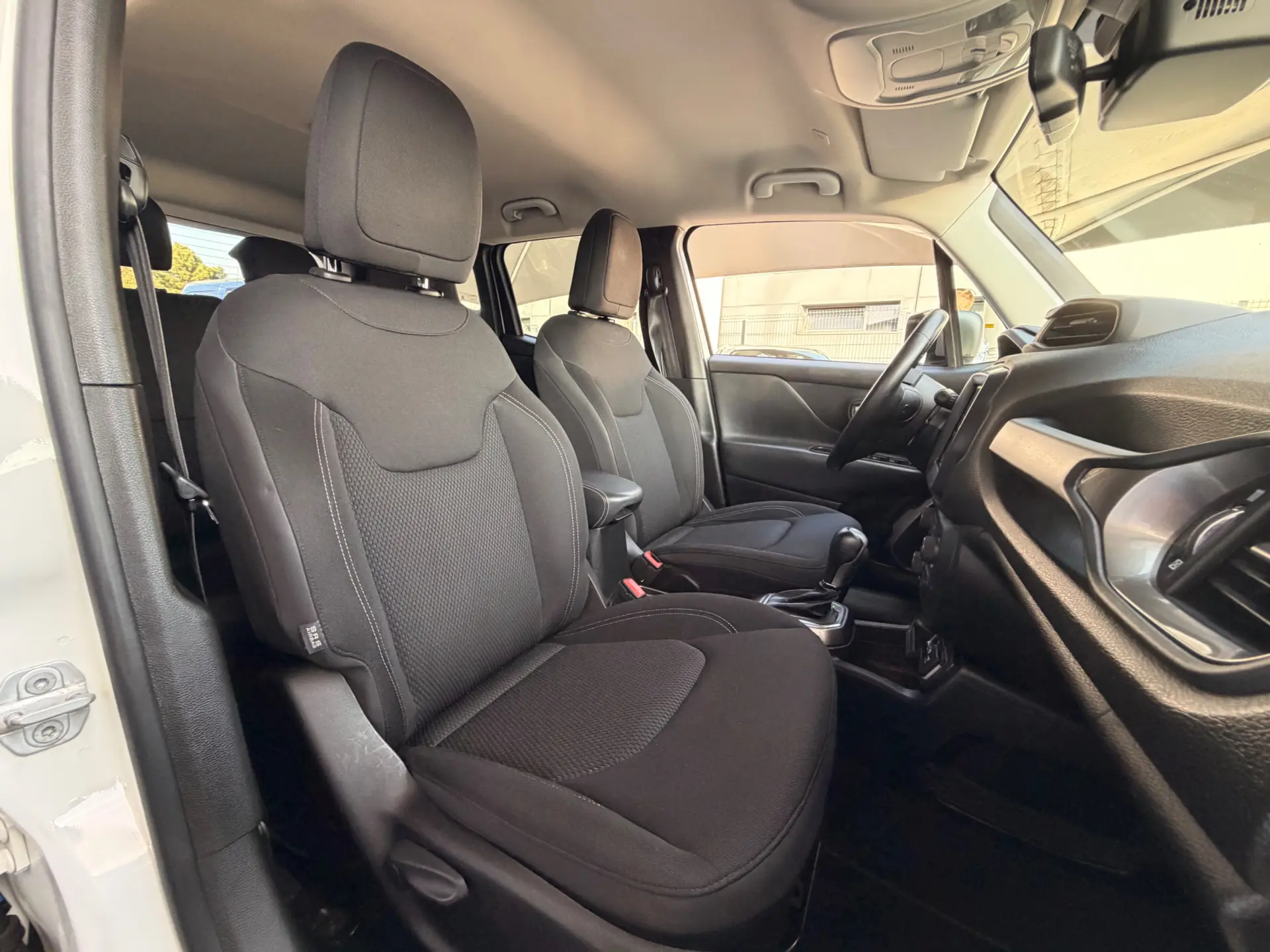 Jeep Renegade 1.6 MJD Limited DCT 32